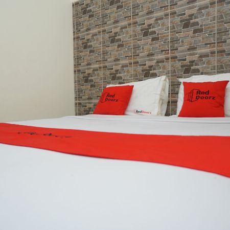 Reddoorz Plus @ Ciumbuleuit Area Bandung Dış mekan fotoğraf