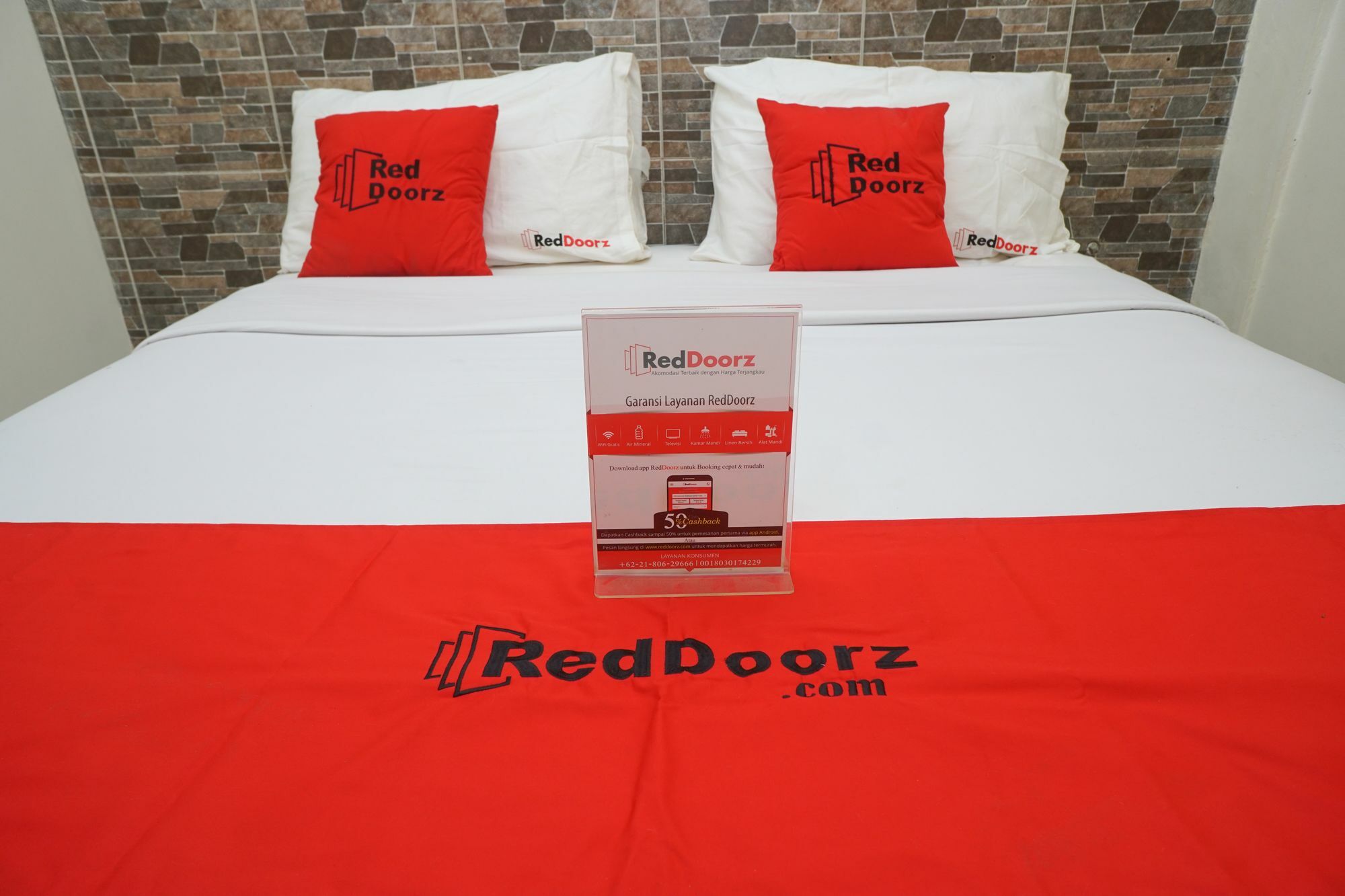 Reddoorz Plus @ Ciumbuleuit Area Bandung Dış mekan fotoğraf