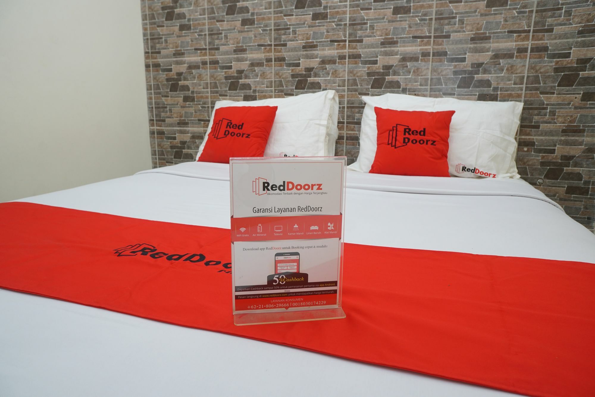 Reddoorz Plus @ Ciumbuleuit Area Bandung Dış mekan fotoğraf